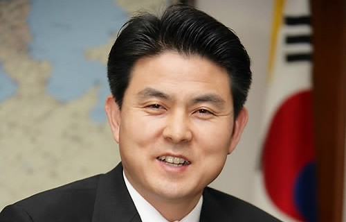 `사상5번째 40대 총리` 김태호, 세대교체 신호탄