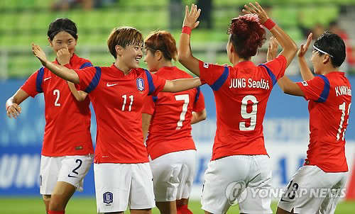 한국 인도, 여자축구 유영아 4골 10-0 대승...21일 <!HS>몰디브<!HE>와 최종 예선전