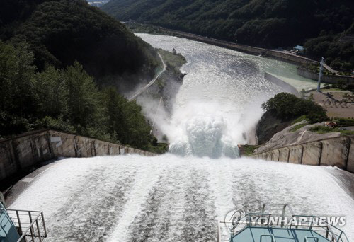 `한강 최후보루` 소양강댐, 오후 3시 3년만에 수문 연다