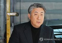 尹대통령, `MB 청와대` 이동관·김창경 특보로 위촉
