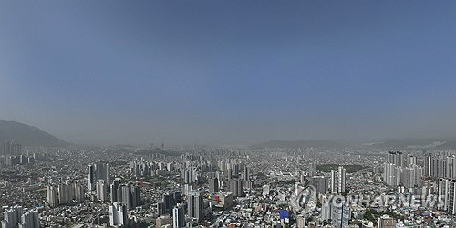[날씨] 전국 맑지만, 공기질 여전히 `나쁨`…서울 낮 최고 24도