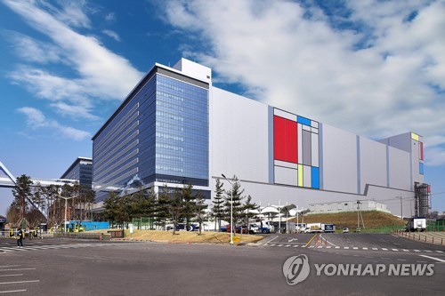 삼전 내던지는 外人…25일 연속 순매도, `최장 기록` 깰까