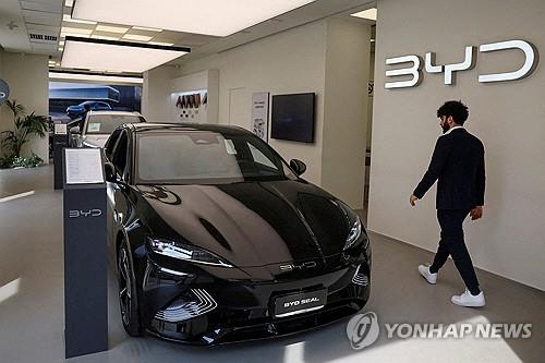 "서울시내 텅빈 상가는 `중국인`에 세 줄래요"