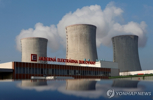 [질문에 답하다] 원전 수출 또 수출… 경제 효과 넘어 국격 상승