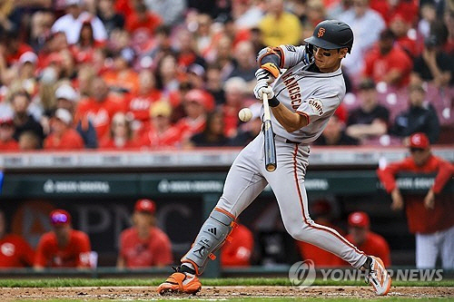 MLB도 감탄…이정후 `맞춤형 스윙` 탄생 비화 조명