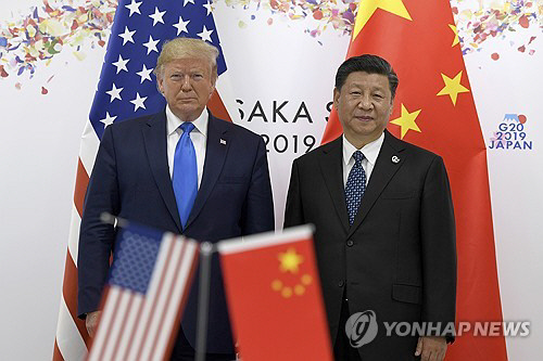 中 지준율 인하 단행...위안화 절하효과에 美 `가시눈`