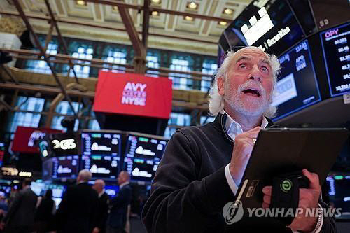 `S` 우려에 美증시 하락...실적발표 엔비디아는 장외상승