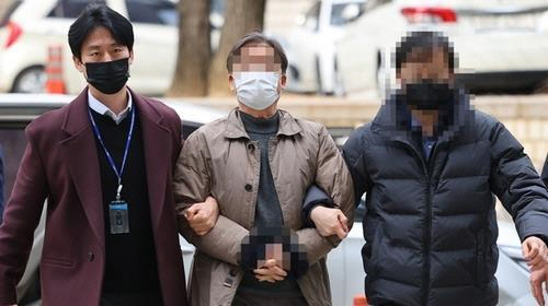 또 공방…재판부 기피 신청에 중단된 `<!HS>창원<!HE>간첩단 사건` 8개월 만에 재개